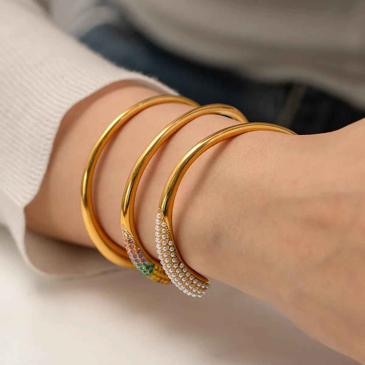 Pearl Vanice Cuff