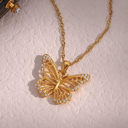 Mariposa Necklace